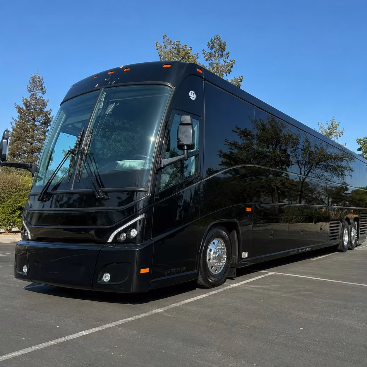 charter a bus from tempe to tucson flagstaff or sedona for your next group trip